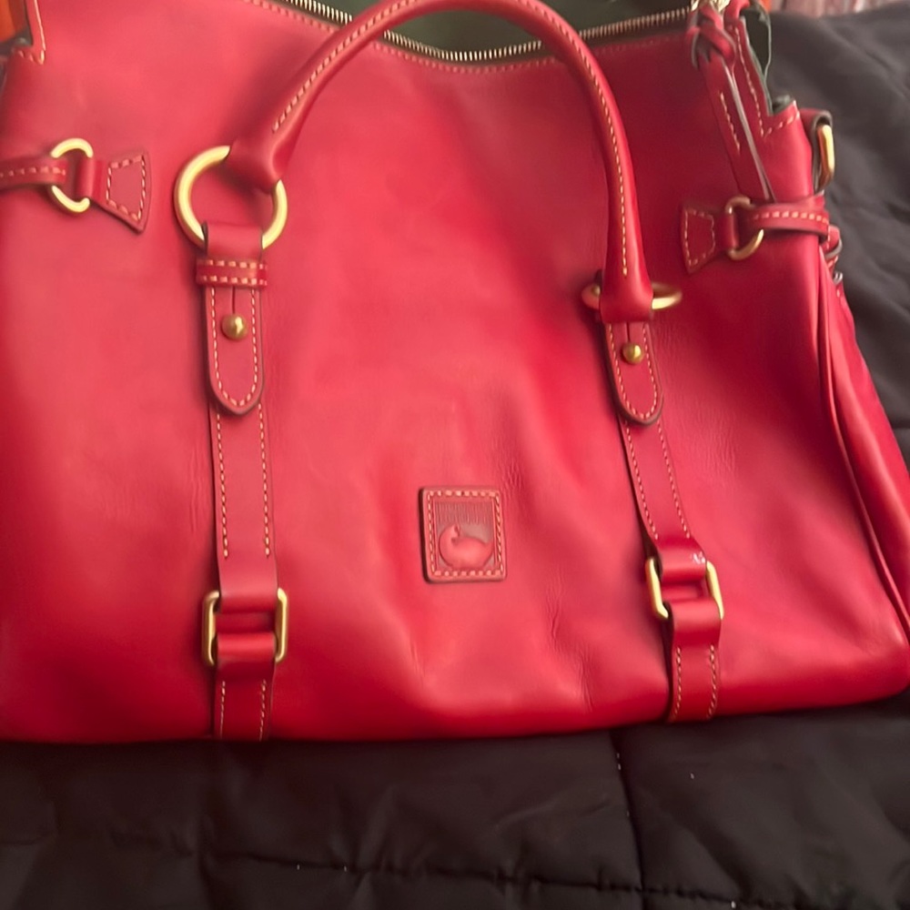 Like New Dooney handbag